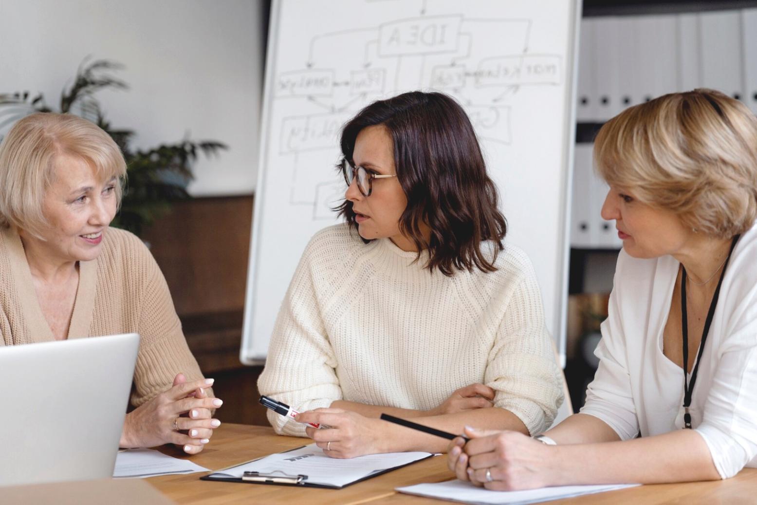 Analyse détaillée des ratios financiers sur documents comptables